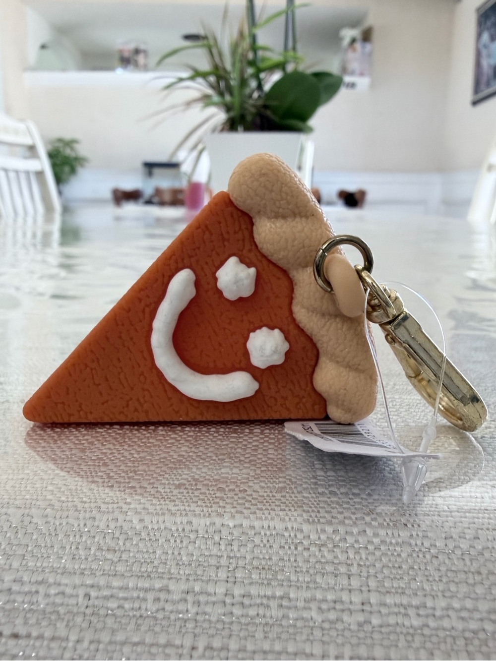 Bath and body works pumpkin pie Slice Keychain  Pocketbac holder
